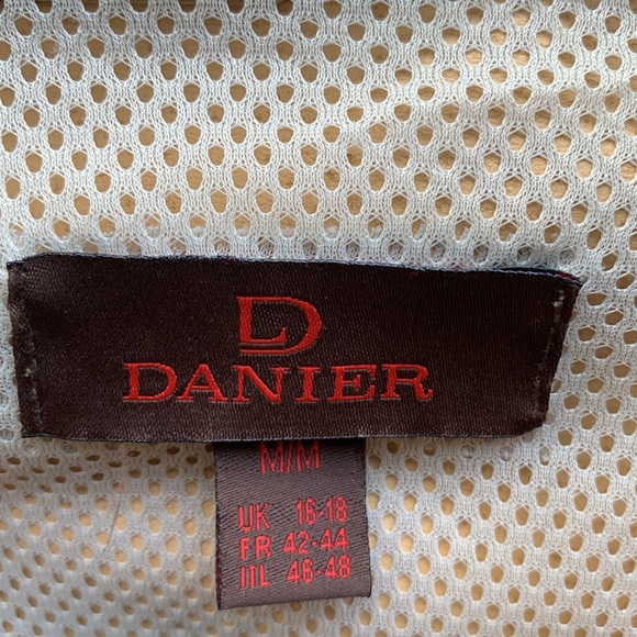 SOLD - Not For Sale
DANIER HOODED SUEDE BOMBER JACKET - Picture 5 of 9